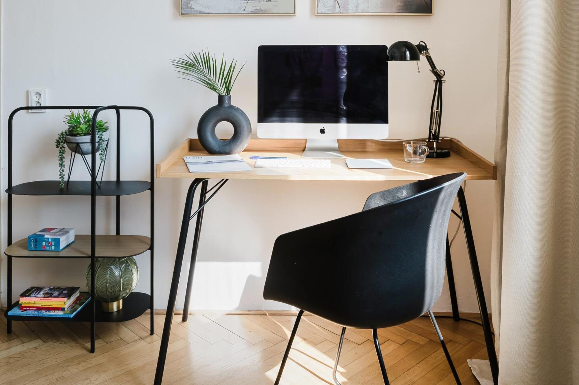 Days - 1bdr - Workspace - Netflix - New Town Apartamento